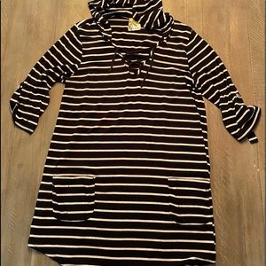 Lily Bleu Bleach stripped Tunic, size large